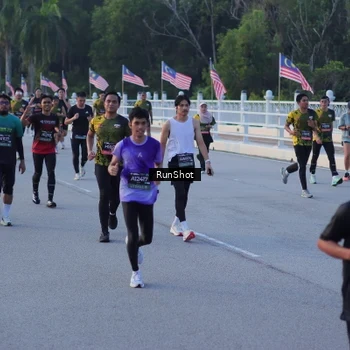 Runner Photo 7109580