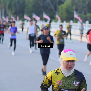 Runner Photo 7109582