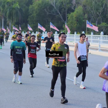 Runner Photo 7109588