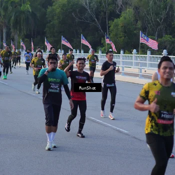 Runner Photo 7109596