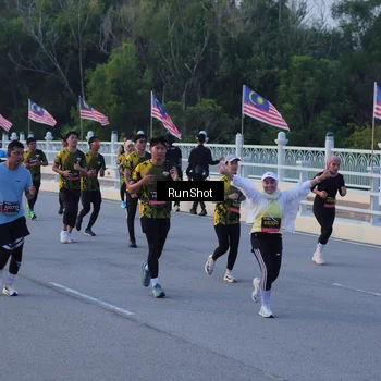 Runner Photo 7109606