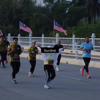 Runner Photo 7109614