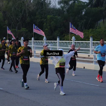 Runner Photo 7109615