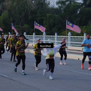 Runner Photo 7109616