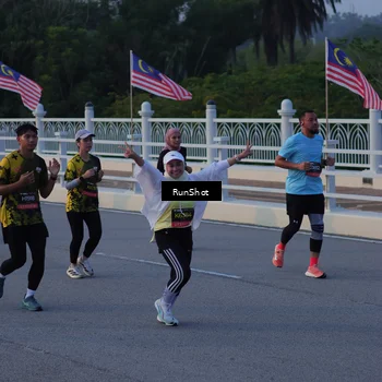 Runner Photo 7109622