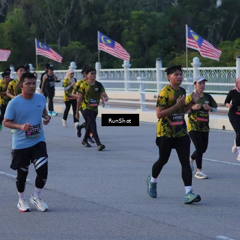 Runner Photo 7109626