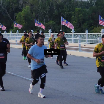 Runner Photo 7109628