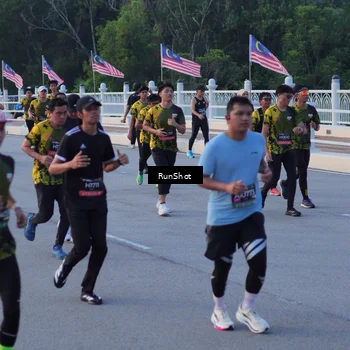 Runner Photo 7109638