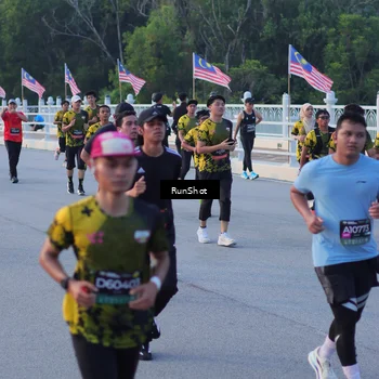 Runner Photo 7109646