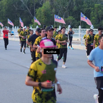 Runner Photo 7109649