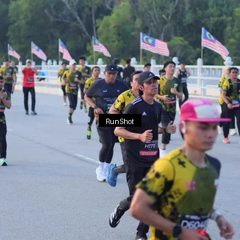 Runner Photo 7109650