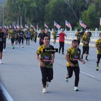 Runner Photo 7109668