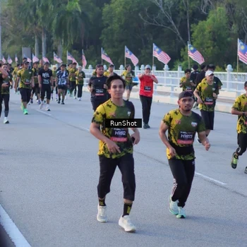 Runner Photo 7109670