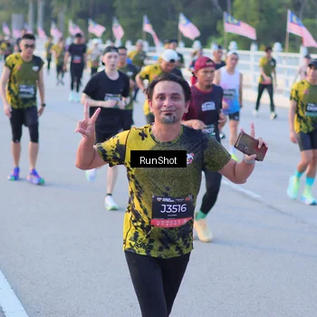 Runner Photo 7111054