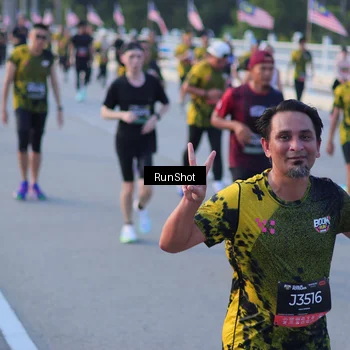 Runner Photo 7111066
