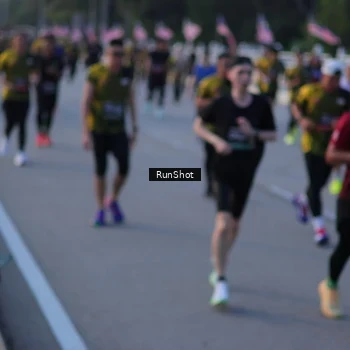 Runner Photo 7111068
