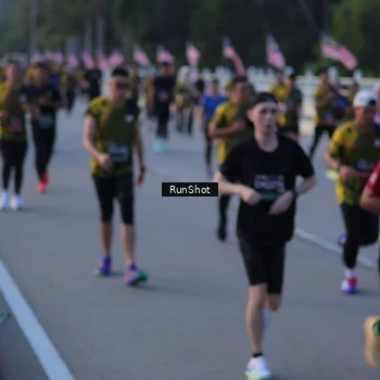 Runner Photo 7111069