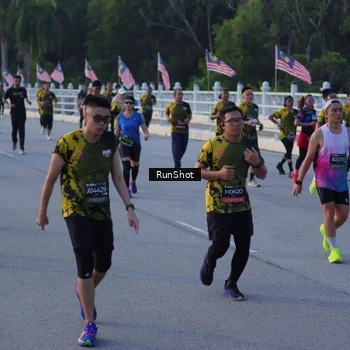 Runner Photo 7111088
