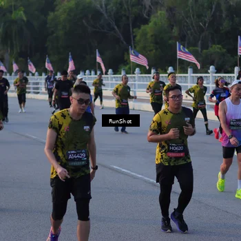 Runner Photo 7111099