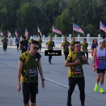 Runner Photo 7111106