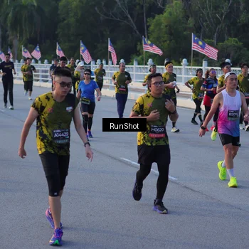 Runner Photo 7111141