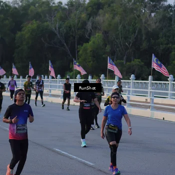 Runner Photo 7111144