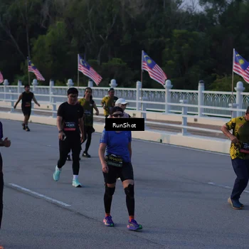 Runner Photo 7111152