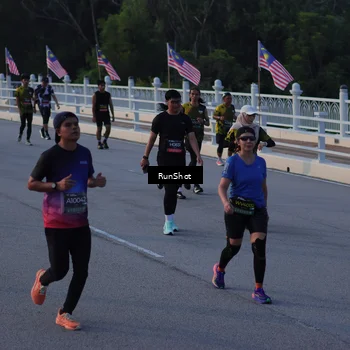 Runner Photo 7111154