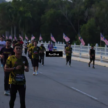 Runner Photo 7111164
