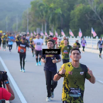 Runner Photo 7111171