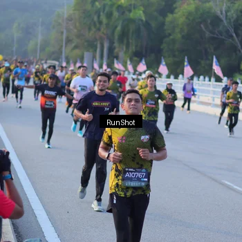 Runner Photo 7111176