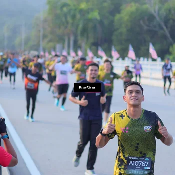 Runner Photo 7111182
