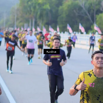 Runner Photo 7111186