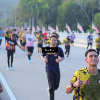 Runner Photo 7111188