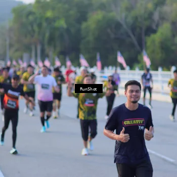 Runner Photo 7111197