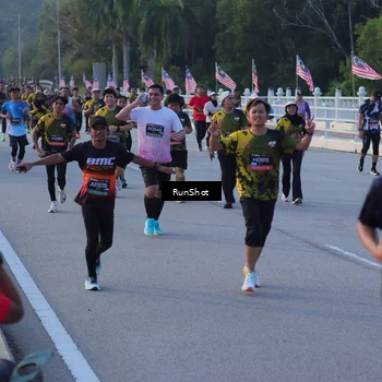 Runner Photo 7111204
