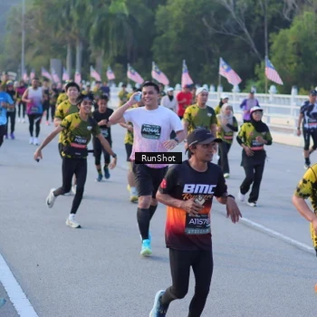 Runner Photo 7111220