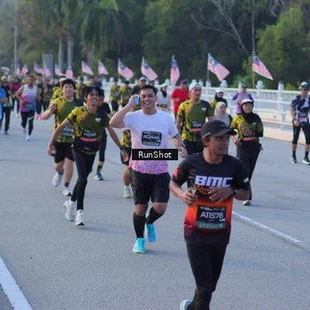 Runner Photo 7111224