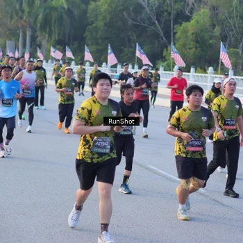Runner Photo 7111231