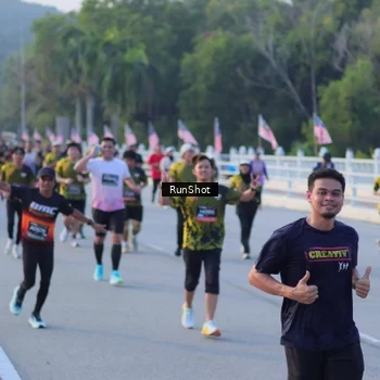 Runner Photo 7111239