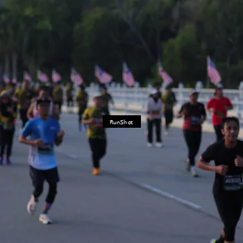 Runner Photo 7111240
