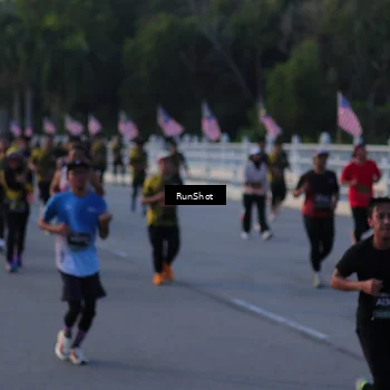 Runner Photo 7111242