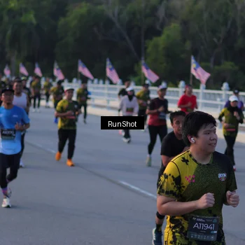 Runner Photo 7111245