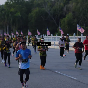 Runner Photo 7111255
