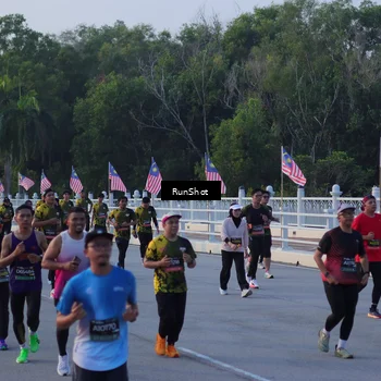 Runner Photo 7111264