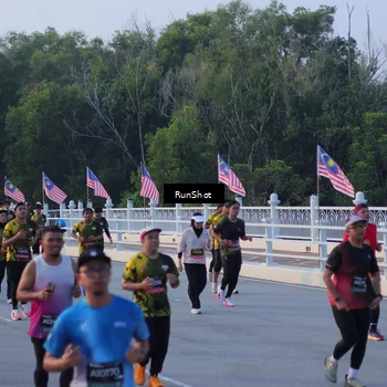 Runner Photo 7111272