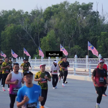 Runner Photo 7111273