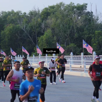 Runner Photo 7111274