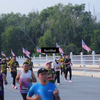 Runner Photo 7111279