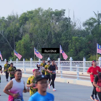 Runner Photo 7111285